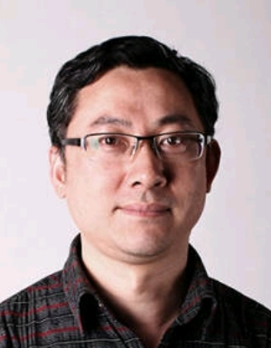 何伟